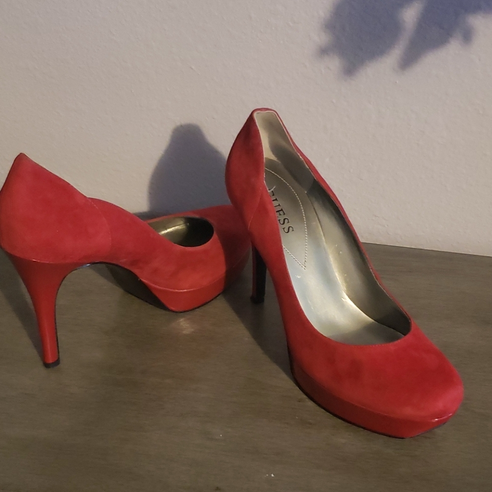 Shoes - Picture 3 of 7